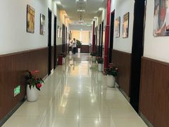 -手佳按摩·足疗·艾灸(龙江店)