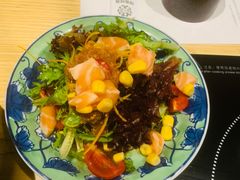 -枝魯枝魯自助料理
