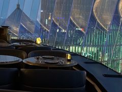 -Hi City·城市之巅