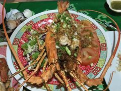 -Thiw Soen Seafood Restaurant