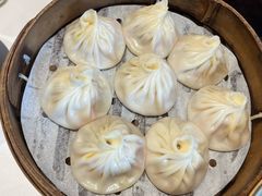 -馋三尺蟹粉小笼(人民广场店)