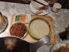 京酱肉丝夹饼-小菜园新徽菜(苏州繁花中心店)