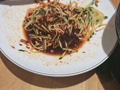 -严记小天府酸菜鱼(西四路店)