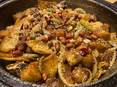 -老钟家烤羊排·敦伊阁清真餐厅胡羊焖饼