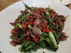 -兔行天下-鸿鹤鲜锅兔(中海国际店)