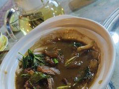 -墨脱石锅椰子鸡•香草鸭•东山羊(大东海店)