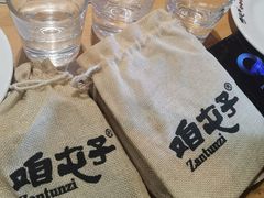 -咱屯子铁锅炖直营店(保利店)