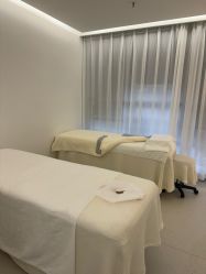 -JNK皮肤管理中心