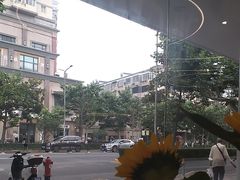 -皓齿连锁·雅贝健口腔·种植·矫正中心(虹口曲阳路店)