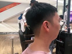 -Mentor Hair Salon