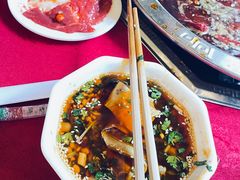 -山城年华老火锅(玉林店)