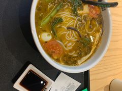 -蒙自源米线大王(东站店)