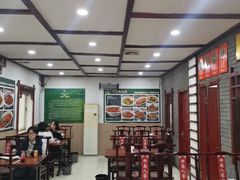 -湖南人家湘菜馆(镇江路店)