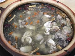 特色鸡煲汤-红炎炎农家菜老字号(金水台店)