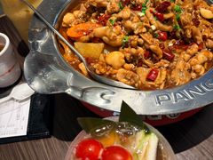 -胖哥俩肉蟹煲(杭州大厦中央广场店)