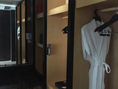 -青岛海尔洲际酒店