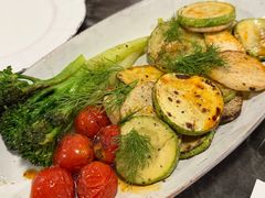 碳烤时蔬拼盘-LESCEDARS  Bistro香柏树(外滩店)