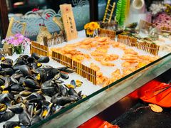 -四海一家自助餐(益田假日广场店)