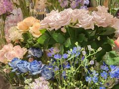 -谷莠子花艺·气球派对·绿植造景·花艺沙龙(金光华广场店)