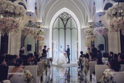 -GRACE KELLY婚纱与礼服(北京店)