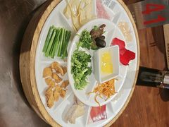 -芸南道·过桥米线(昆明老街旗舰店)