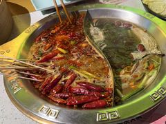 -麻辣英雄重庆火锅(二城广场店)