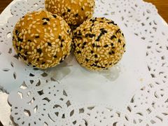 流心芝麻球-绿柠食堂(北外滩店)