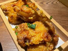 棒棒的蛋黄鸡翅-弄堂里·寻味杭州(湖滨银泰in77C区店)