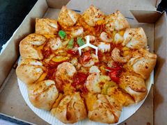 川辣q尾虾咸蛋黄花轮芝士披萨-必胜客(鼓楼店)