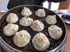 -清真老铁家灌汤包