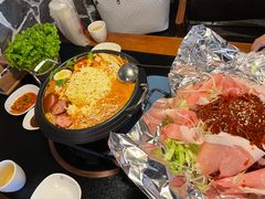 -军硕烤肉·部队火锅(二七万达店)