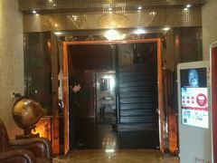 -半岛公馆(淞兴西路店)