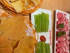 -何师傅美蛙鱼头(汉街店)