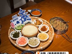 -包整·丝娃娃(甲秀楼景观店)
