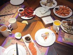 -四海一家自助餐(益田假日广场店)