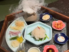 -得意咚瓜·顺德鱼生·冬瓜火锅(深圳首店)