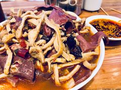 卤羊杂-杨记清芳牛肉拉面(京广路店)