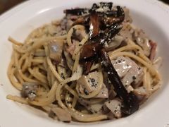 烟熏三文鱼墨鱼汁意面-AFS Cafe & Canteen(闽江二路店)