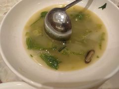 -沪华海鲜大酒楼(南汇店)
