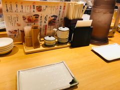 餐具摆设-天ぷら定食まきの(難波千日前店)
