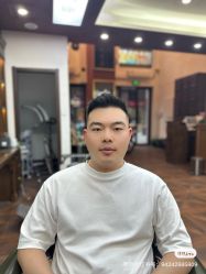-贝勒爷专业男发