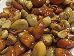 腊八蒜炒肥肠-闻道食府烙饼卷带鱼(原车耳营店原大觉寺店)