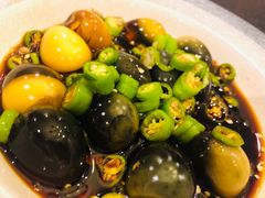 杭椒小皮蛋-菲乐餐厅(三十年经营·湖滨路店)