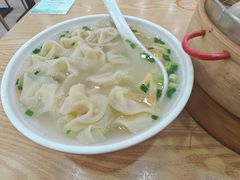 -珊珊小笼馆(仙霞路店)