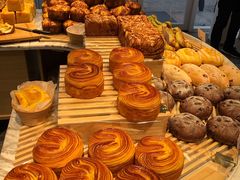 -万利隆·活力烘焙(人民路店)