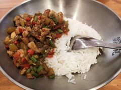 孜然牛肉盖码饭-霸碗盖码饭(长沙星沙吾悦店)