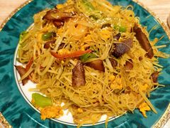 -滋味满屋美食坊(上海街店)