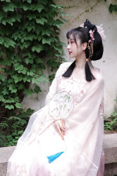 -一揽芳华汉服旗袍体验馆(拙政园店)