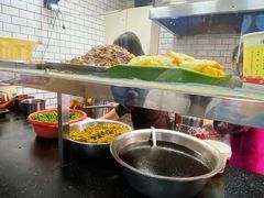 -覃肥叔桂林米粉(粮道街店)