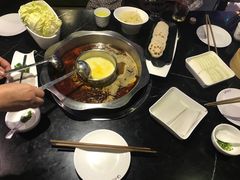 -鱼豆吉·豆浆鱼火锅(荆州万达店)